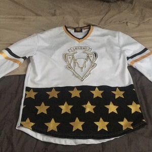 Long sleeve bulls legend shirt